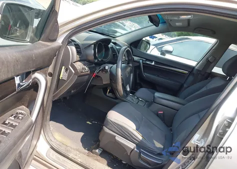 2013 Kia Sorento Lx из США, поврежденный, VIN 5XYKT3A64DG357542